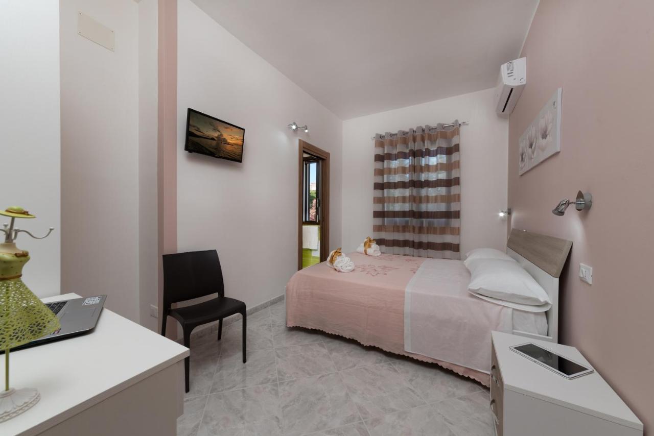 Tra La Montagna E Il Mare Bed & Breakfast San Vito Lo Capo Dış mekan fotoğraf